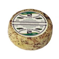 Caciotta cheese with Pomace Tre Valli 